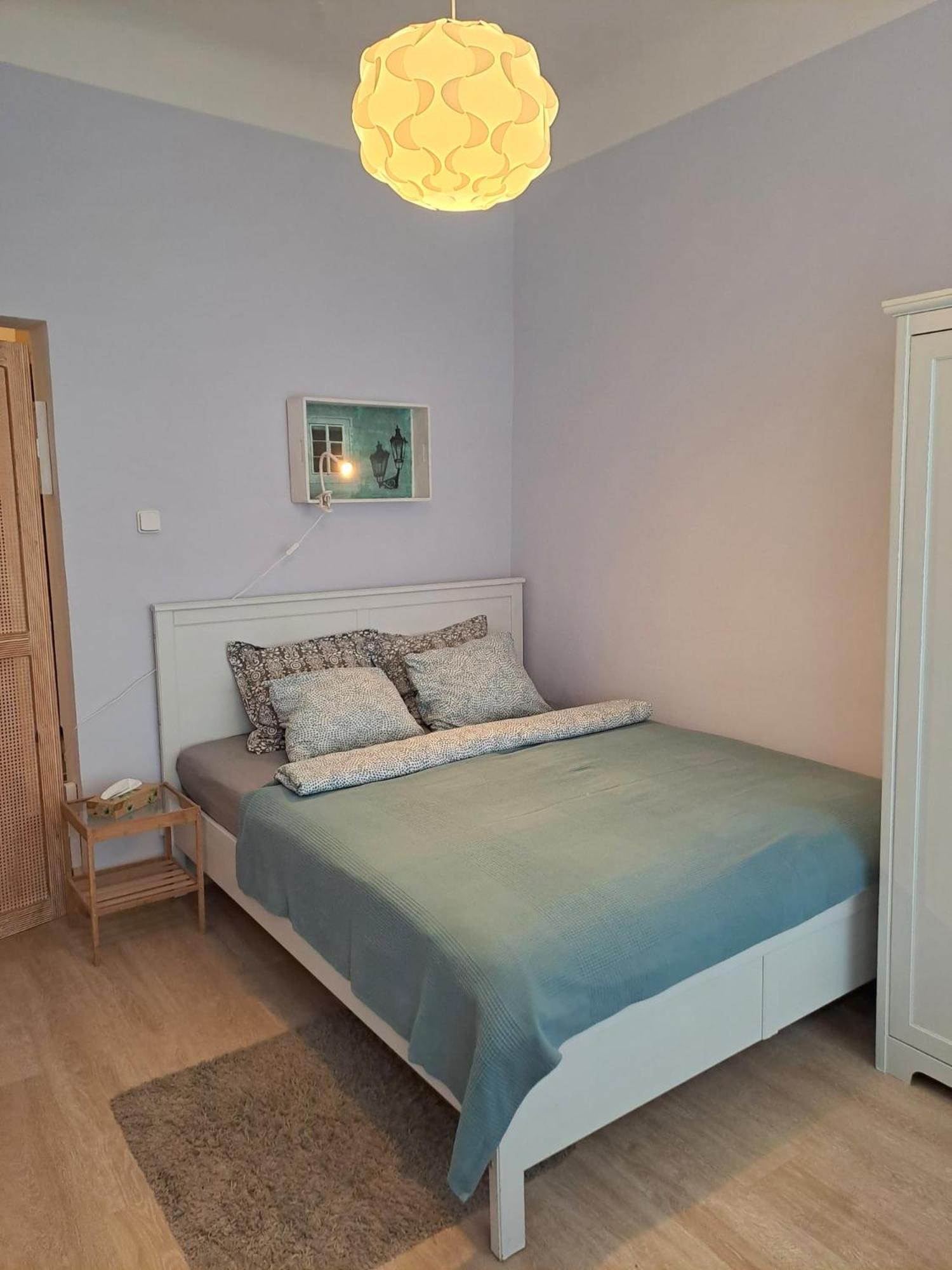Romantic Apartment In The Historic Center Прага Экстерьер фото